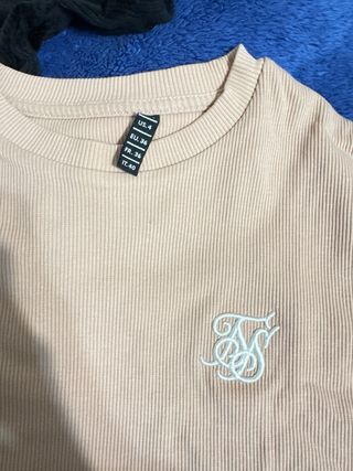 Lote 2 Camisetas Crop Top Fila y SikSilk