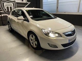 Opel Astra Sport