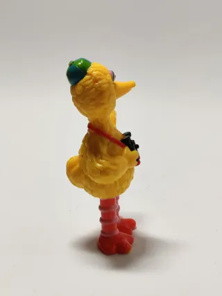 Muñeco Gallina Caponata amarillo en buen estado