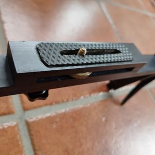 Supporto a spalla per videocamera