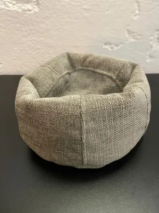 Mini puff decorativo.