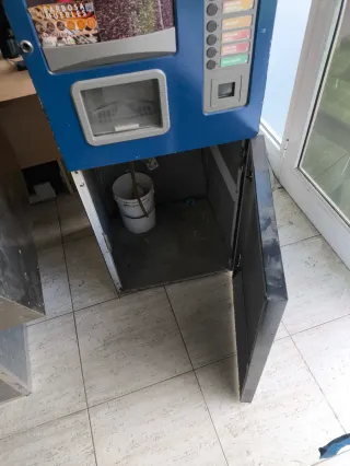 Máquina expendedora de café