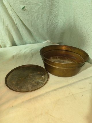 Cubremacetas latón antiguo