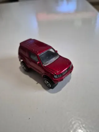 Mitsubishi Pajero Majorette 1/58