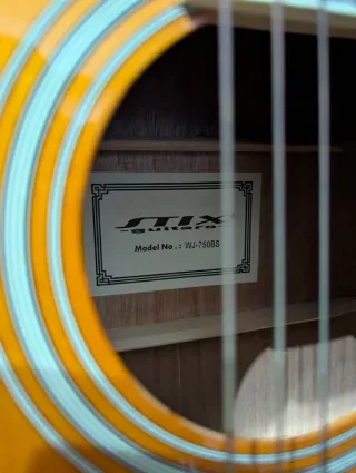 Guitarra Acústica Stix con Funda