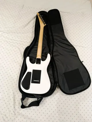 Guitarra Jackson JS22 Blanca