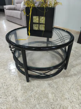 Mesa centro redonda madera negra y cristal