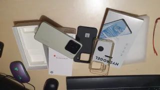 Xiaomi 15 256GB Dual SIM con accesorios