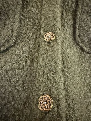 Chaqueta verde de felpa