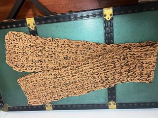 Sciarpa in lana lavorata a mano