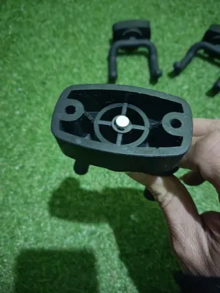 Soporte Pared Guitarra/Bajo  Pack 3