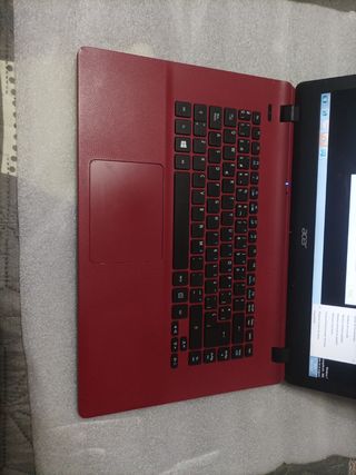 Portátil Acer Rojo