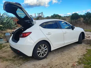 Mazda 3 2015
