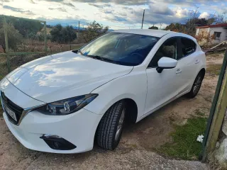 Mazda 3 2015