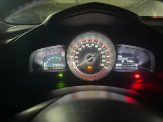 Mazda 3 2015