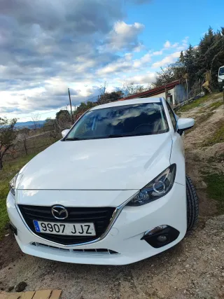 Mazda 3 2015