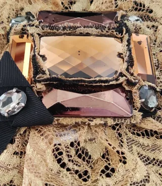 Spilla vintage Dolce & Gabbana con cristalli