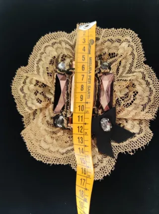 Spilla vintage Dolce & Gabbana con cristalli