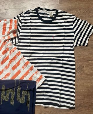 Lote 3 Camisetas Guess y Levis