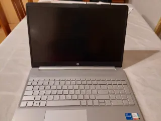 Ordenador portátil HP 15 s-fq5003ns