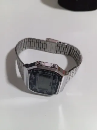 Reloj Casio A 168WE Camuflaje Digital Hombre