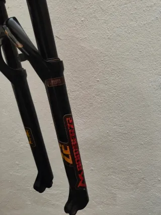 Horquilla Marzocchi Bomber Z2 140mm