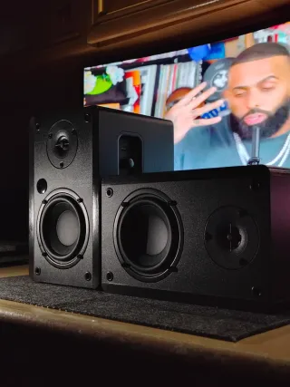 Energy Sistem Studio 4