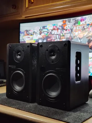 Energy Sistem Studio 4