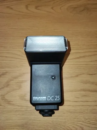 Flash CULLMANN DC25 SCA 300 para cámara réflex