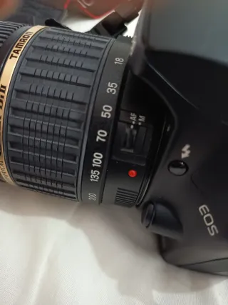 Canon EOS 1000D + Tamron 18-200mm