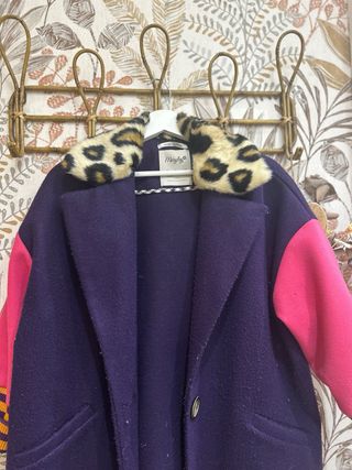 Abrigo Maryley Morado y Rosa. Talla M/44