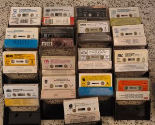 Lote 21 Casetes Variados