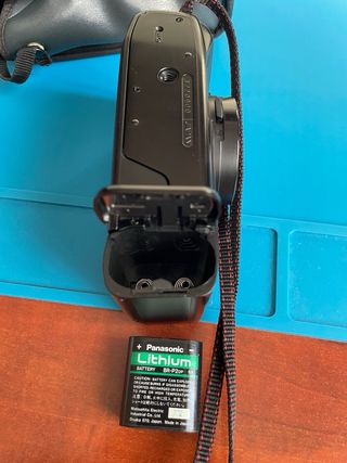 EXCELENTE Cámara Nikon AF3 “Compacta y Perfecta