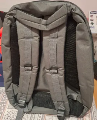 Mochila Rígida Porta Documentos Plata