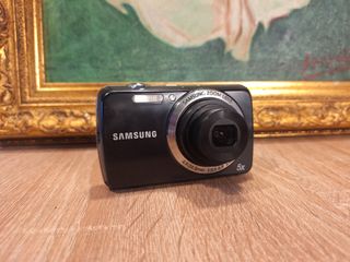 Samsung PL21 Digital Camera | 14.2 MP - HD Video