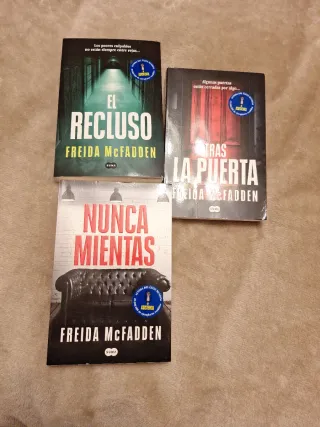 Lote libros Frida McFadden