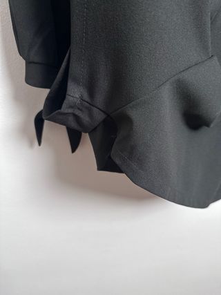 Mono Boohoo negro manga larga talla S