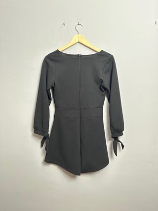 Mono Boohoo negro manga larga talla S