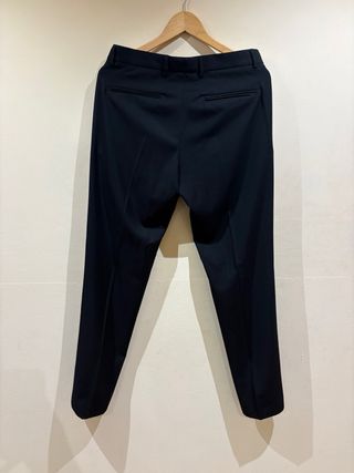 Traje negro nuevo marca Zara (talla M)