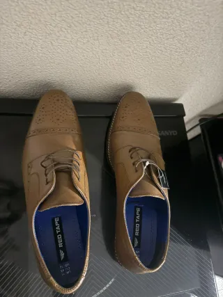 Zapatos Red Tape Marrones Talla 45