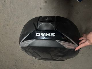 Maleta Shad SH39 + Soporte Zontes GK350