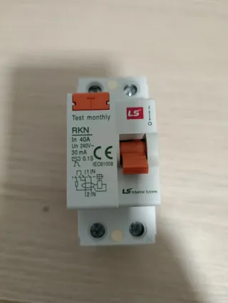 Diferencial LS RKN 2P 40A 30mA 240V~