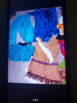 Lotto 73 costumi carnevale misti