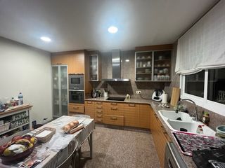 Muebles de cocina madera y cristal