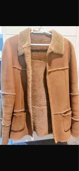 Chaqueta de cuero marrón y beige