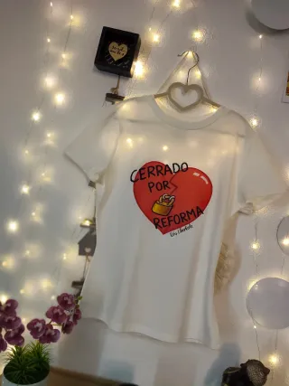 Camiseta Cris LiberArte Corazón Roto