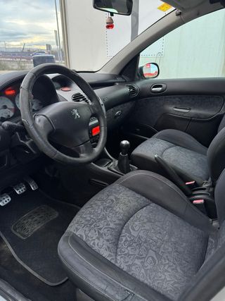 Peugeot familiar plata despiece