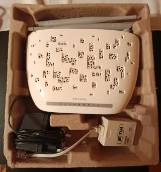 TP-LINK TD-W8961N Modem Router ADSL2+ Wireless