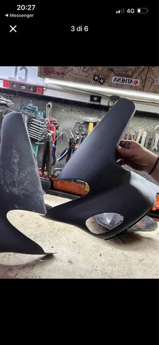 Fanale anteriore moto