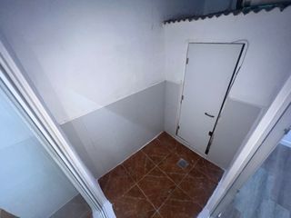 Piso amueblado y con terraza (rebajado)